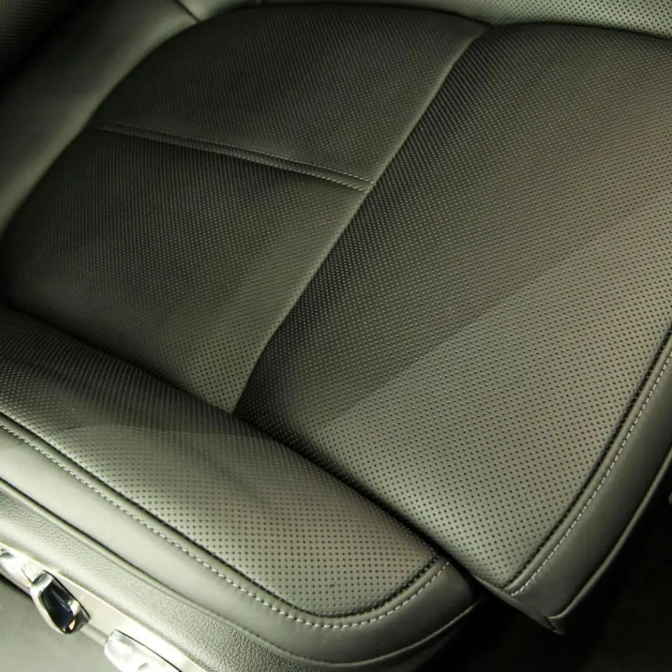 Interior deep cleaning 1