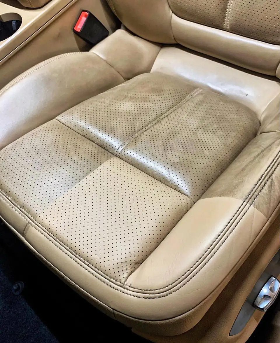 Interior deep cleaning 4